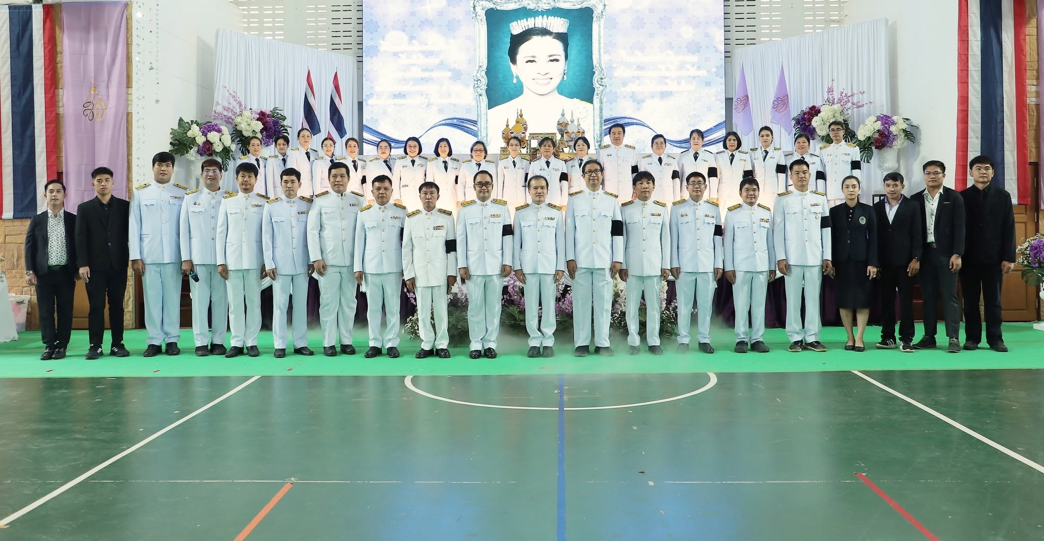 โรงเรียนพร้าววิทยาคม จัดพิธีเฉลิมพระเกียรติ สมเด็จพระนางเจ้าฯ พระบรมราชินี เนื่องในโอกาสมหามงคลเฉลิมพระชนมพรรษา ๔ รอบ